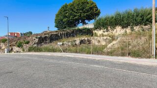 Land for sale in Paredes, Portugal — €85,000