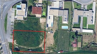 Land for sale in Guimarães, Portugal — €100,000