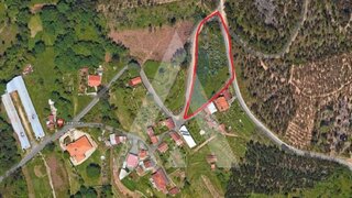 Land for sale in Oliveira de Azeméis, Portugal — €90,000