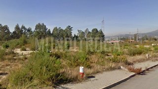 Land for sale in Póvoa de Lanhoso, Portugal — €70,000