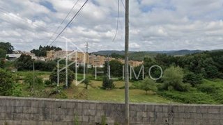 Land for sale in São João da Madeira, Portugal — €450,000