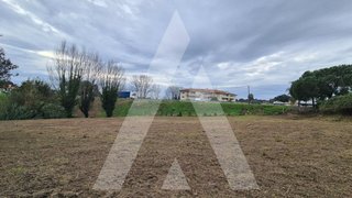 Land for sale in Oliveira de Azeméis, Portugal — €190,000