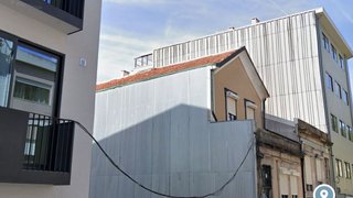 Terreno de 378 m² em Porto