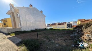 Land for sale in Valongo, Portugal — €80,000