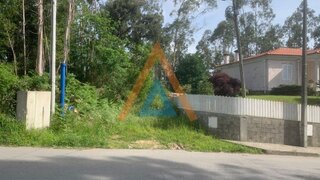 Terreno em Santa Maria da Feira · 2600 m² · 45 000 €