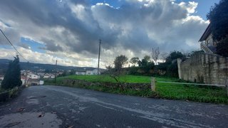 Land for sale in Santa Maria da Feira, Portugal — €63,000