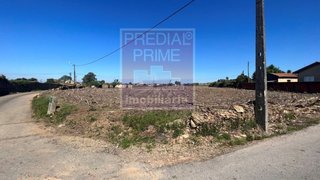 Land for sale in Oliveira de Azeméis, Portugal — €49,000