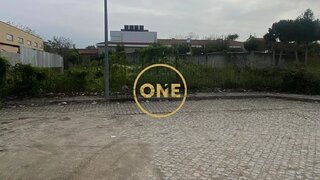 Land for sale in Póvoa de Lanhoso, Portugal — €90,000