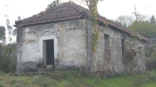 Land for sale in Marco de Canaveses, Portugal — €120,000