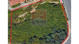 Land for sale in Oliveira de Azeméis, Portugal — €600,000
