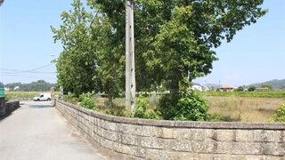 Land for sale in Vila Nova de Famalicão, Portugal — €950,000