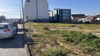 Land for sale in Felgueiras, Portugal — €460,000