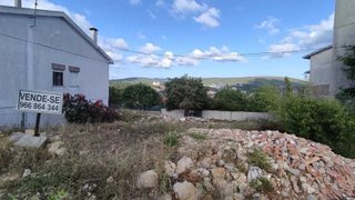 Land for sale in Porto de Mós, Portugal — €50,000