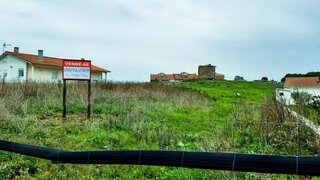 Land for sale in Alcobaça, Portugal — €85,000