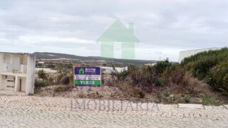 Land for sale in Óbidos, Portugal — €150,000