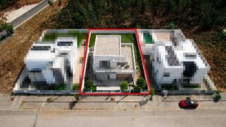 Land for sale in Marinha Grande, Portugal — €52,500
