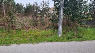 Terreno de 2150 m² em Leiria