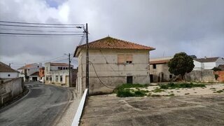Land for sale in Alcobaça, Portugal — €375,000