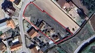Terreno de 3000 m² em Leiria