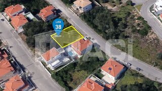 Terreno de 500 m² em Leiria