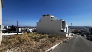 Land for sale in Odivelas, Portugal — €208,000