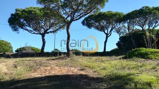 Land for sale in Loulé, Portugal — €2,075,000