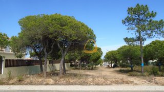 Land for sale in Loulé, Portugal — €1,575,000