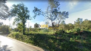 Terreno de 85 000 m² em Leiria