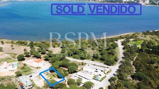 Terreno · 786 m² · 215 000 €