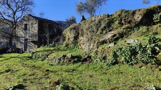 Land for sale in Oliveira do Hospital, Portugal — €98,500