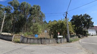 Land for sale in Monção, Portugal — €49,900