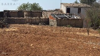 Terreno de 6000 m² em Faro