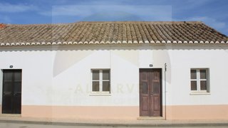 Land for sale in Vila do Bispo, Portugal — €650,000