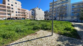 Land for sale in Loulé, Portugal — €1,200,000