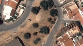 Land for sale in Lagoa, Portugal — €440,000