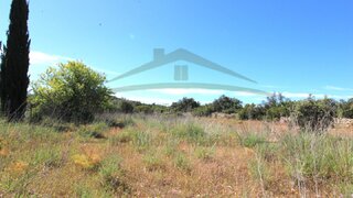 Terreno de 3100 m² em Faro