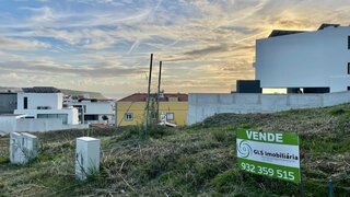 Land for sale in Lourinhã, Portugal — €262,500