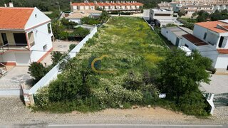 Terreno · 1000 m² · 380 000 €