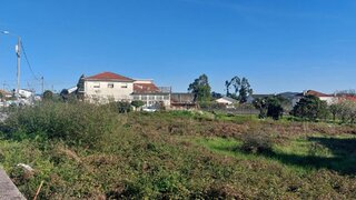 Terreno em Santa Maria da Feira · 1490 m² · 300 000 €