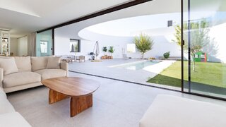 4-bedroom house with pool in Puerto de la Torre - Atabal, Málaga