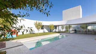4-bedroom house with pool in Puerto de la Torre - Atabal, Málaga