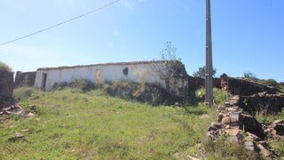 Land for sale in Silves, Portugal — €135,000