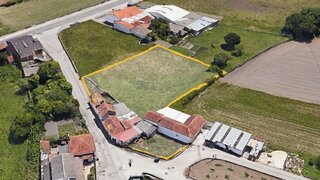 Terreno em Aveiro · 1720 m² · 215 000 €