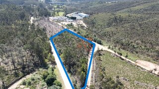 Land for sale in Valongo, Portugal — €126,000