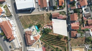 Land for sale in Felgueiras, Portugal — €75,000
