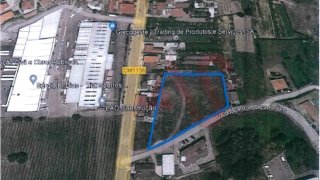 Land for sale in Lousada, Portugal