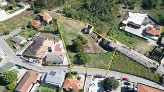 Land for sale in Paredes, Portugal — €106,000