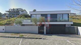 Land for sale in Guimarães, Portugal — €129,000