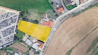 Land for sale in Estarreja, Portugal — €75,000