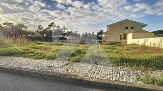 Land for sale in Ovar, Portugal — €70,000